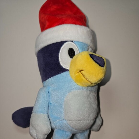 Bluey & Bingo Santa Hats 8" Plush Bundle - Picture 4 of 12